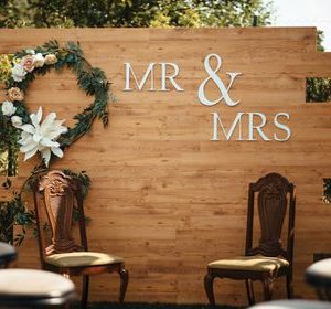 7 Common Types of Wedding Signs